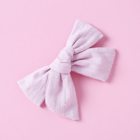 Delicate Bow